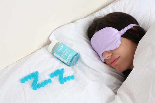 ¿Sabías que puedes cuidar tu piel mientras duermes?